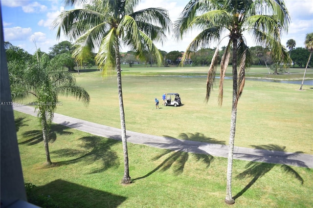 3970 Oaks Clubhouse Dr Unit 307, Pompano Beach, FL 33069 - view of property's community featuring a yard