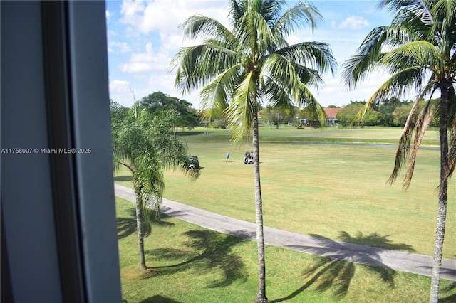 3970 Oaks Clubhouse Dr Unit 307, Pompano Beach, FL 33069 - view of home's community with a yard