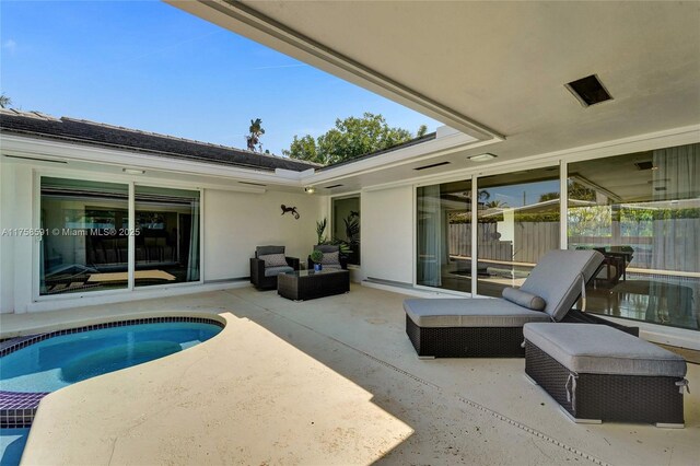 2817 NE 26th St, Fort Lauderdale, FL 33305 - view of patio
