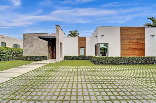 view of front of home with stucco siding