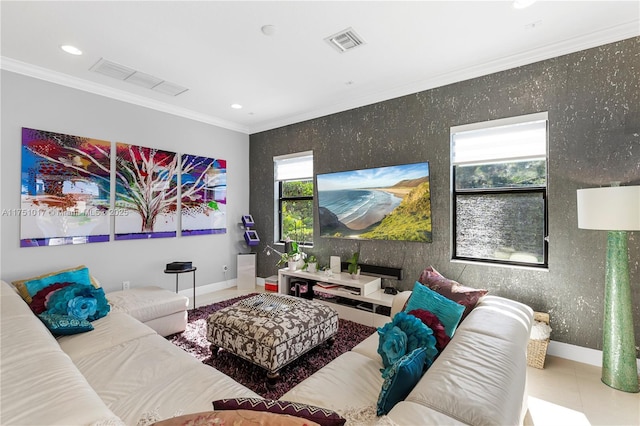 living area featuring visible vents, recessed lighting, baseboards, and ornamental molding