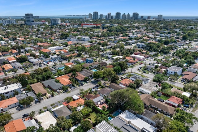 bird's eye view featuring a city view