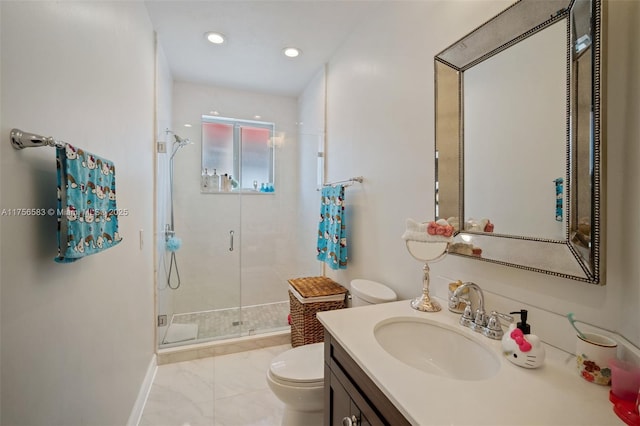 full bath featuring a stall shower, baseboards, toilet, vanity, and recessed lighting