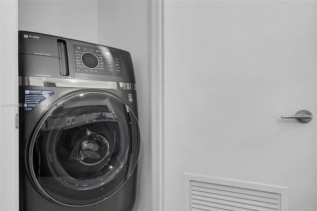 480 NE 31st St Unit 4805, Miami, FL 33137 - laundry room with washer / dryer and laundry area