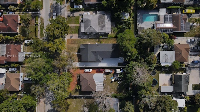 drone / aerial view featuring a residential view