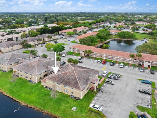 835 Twin Lakes Dr Unit 30-C, Coral Springs, FL 33071 - bird's eye view of a nearby body of water