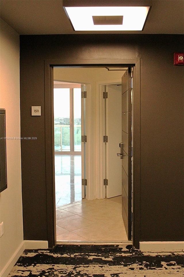 2889 Mcfarlane Rd Unit 1511, Miami, FL 33133 - view of corridor