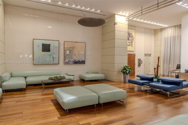 2889 Mcfarlane Rd Unit 1511, Miami, FL 33133 - view of building lobby