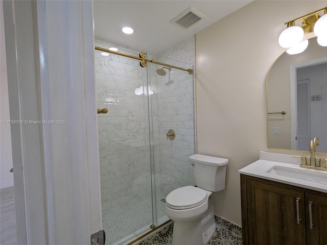 full bath featuring toilet, recessed lighting, vanity, visible vents, and a shower stall