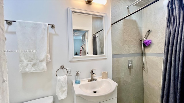 1770 NW 51st Ter, Miami, FL 33142 - full bath featuring toilet, vanity, and a shower with curtain