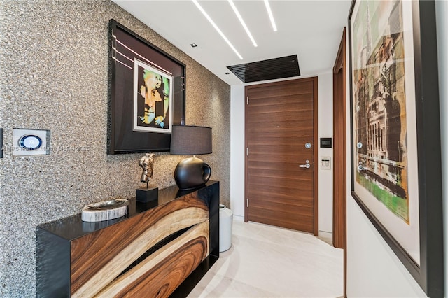 19667 Turnberry Way Unit 8K, Aventura, FL 33180 - view of corridor