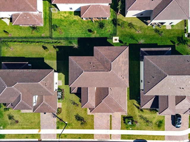 bird's eye view with a residential view