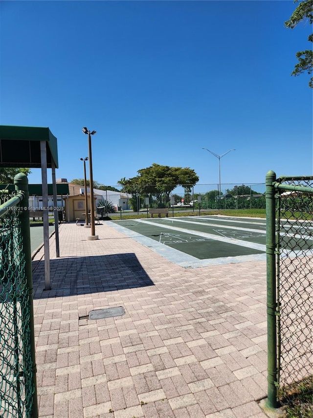 6670 Royal Palm Unit K 202, Pompano Beach, FL 33063 - view of community with shuffleboard