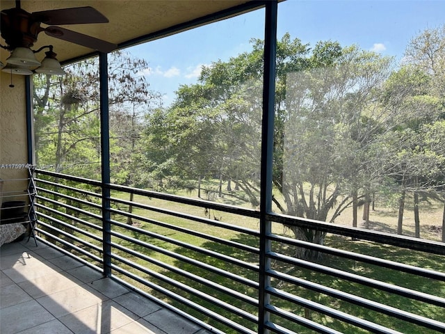 balcony with a ceiling fan