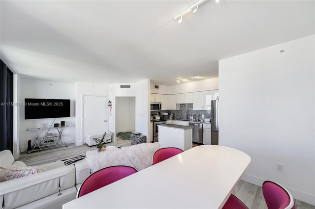 1330 W Ave Unit 1503, Miami Beach, FL 33139 - photo 15