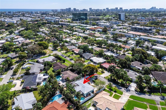 drone / aerial view with a view of city