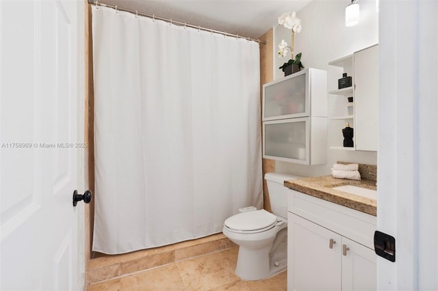 full bath with vanity, tile patterned floors, curtained shower, and toilet