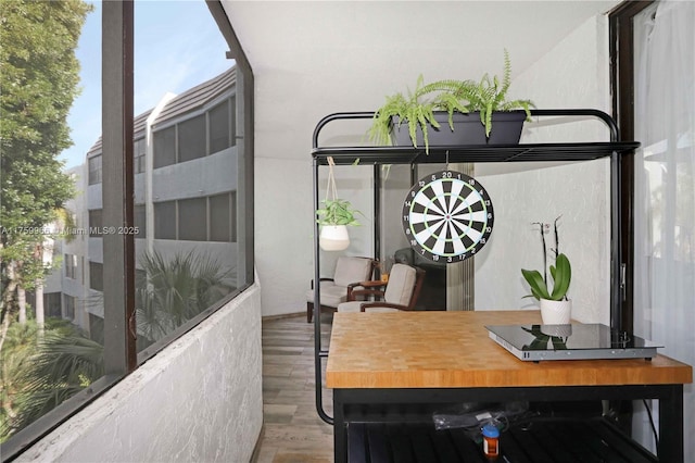 balcony featuring outdoor dining area