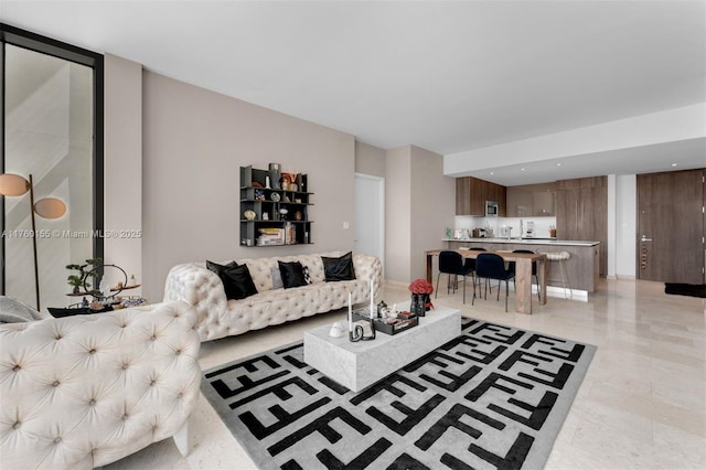 68 SE 6th St Unit 1404, Miami, FL 33131 - living area with recessed lighting