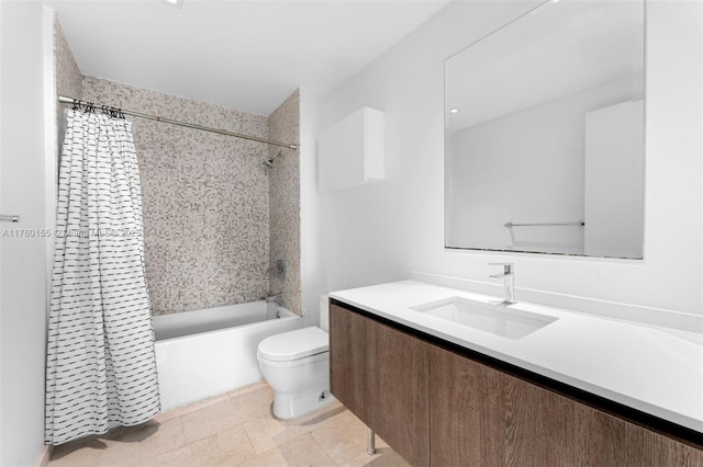 68 SE 6th St Unit 1404, Miami, FL 33131 - full bath with vanity, toilet, and shower / tub combo with curtain