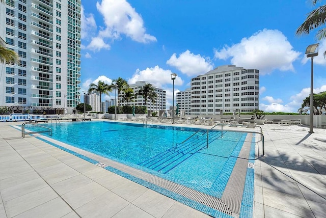 950 Brickell Bay Dr Unit 3605, Miami, FL 33131 - pool with a city view and a patio area