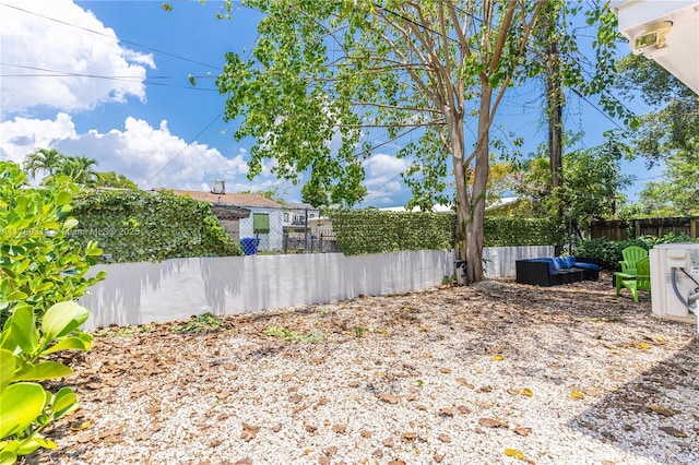 231 NW 44th St, Miami, FL 33127 - view of yard with fence