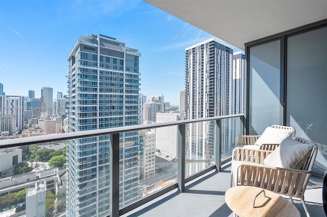 601 NE 1st Ave Unit 2506, Miami, FL 33132 - photo 2