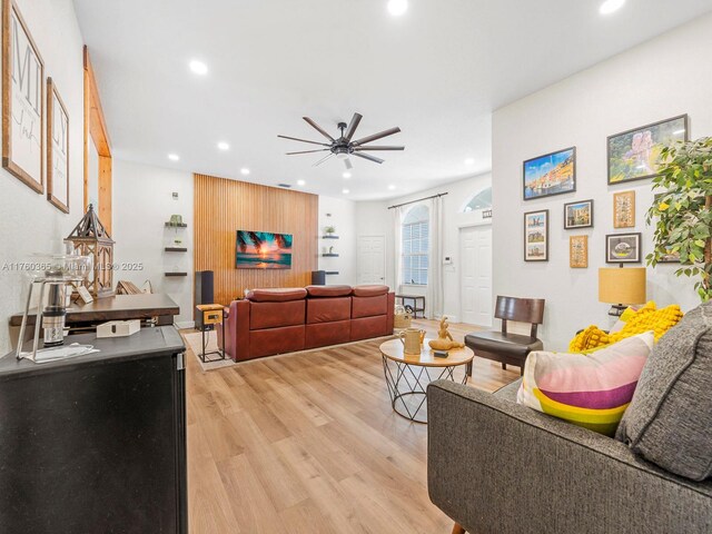 2430 SE 5th Ct, Homestead, FL 33033 - living area featuring light wood finished floors, a ceiling fan, and recessed lighting