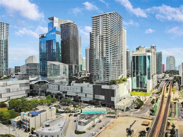 88 SW 7th St Unit 2208, Miami, FL 33130 - view of city skyline