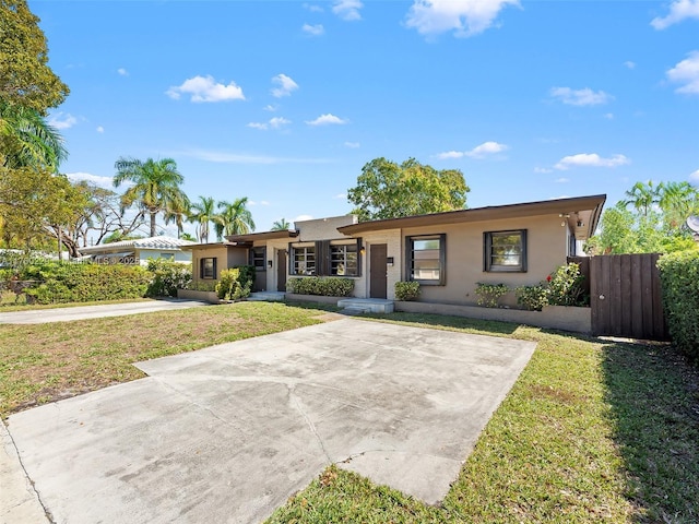 1311 N 19th Ave, Hollywood, FL 33020 - single story home with stucco siding