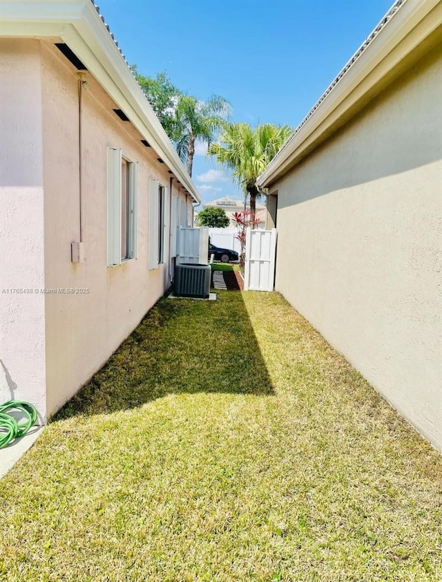 6938 NW 33rd St, Margate, FL 33063 - view of yard with cooling unit