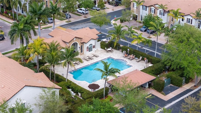 birds eye view of property featuring a residential view