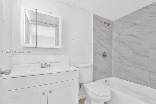 618 Euclid Ave Unit 303, Miami Beach, FL 33139 - full bathroom with vanity and shower / tub combination