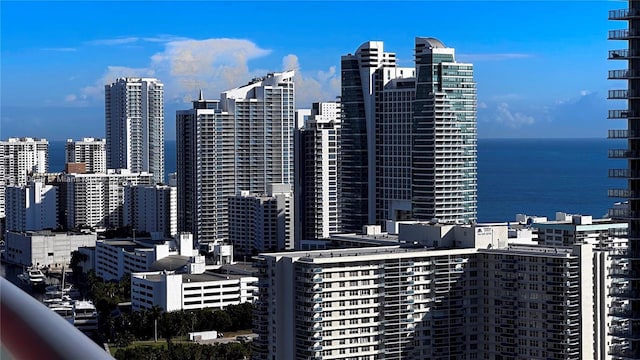 2600 E Hallandale Beach Blvd Unit T3101, Hallandale Beach, FL 33009 - view of city skyline featuring a large body of water