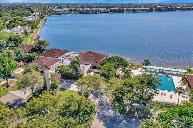 117 Lake Emerald Dr Unit 408, Oakland Park, FL 33309 - aerial view of a large body of water and a pool area
