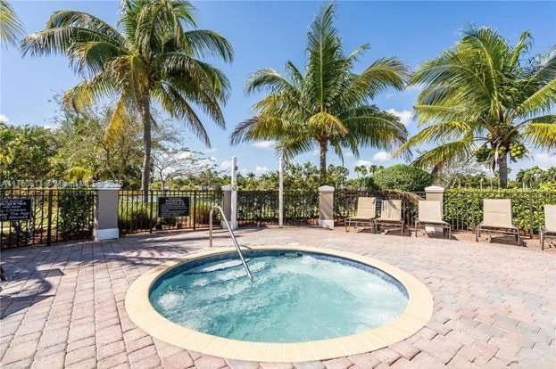 9244 SW 227th Ln, Cutler Bay, FL 33190 - photo 16