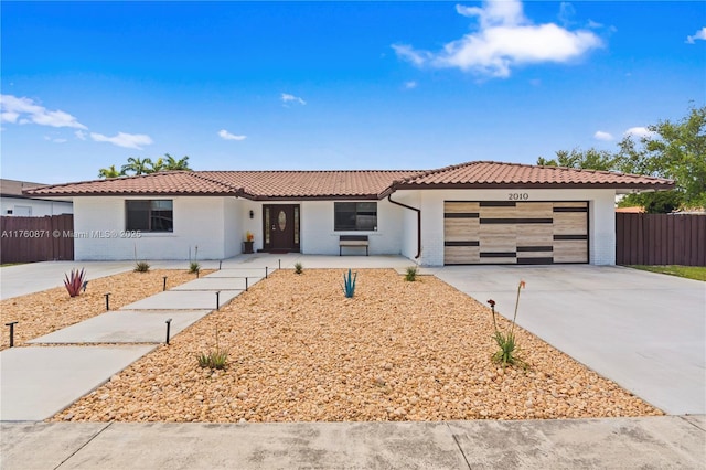 2010 NE 208th St, Miami, FL 33179 - photo 4