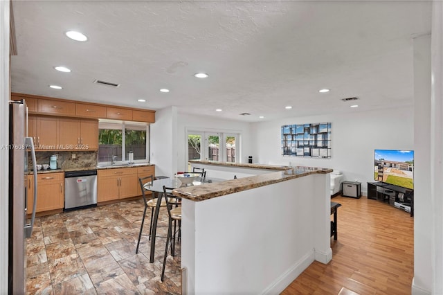 2010 NE 208th St, Miami, FL 33179 - photo 17
