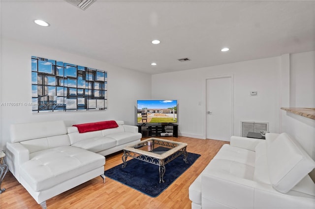 2010 NE 208th St, Miami, FL 33179 - photo 32