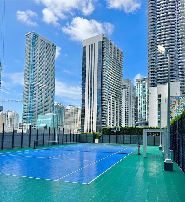 801 S Miami Ave Unit 5509, Miami, FL 33130 - view of tennis court with a skyline view