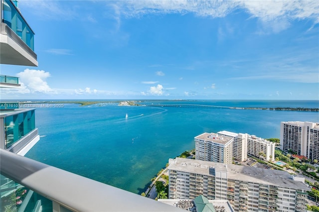 water view with a city view