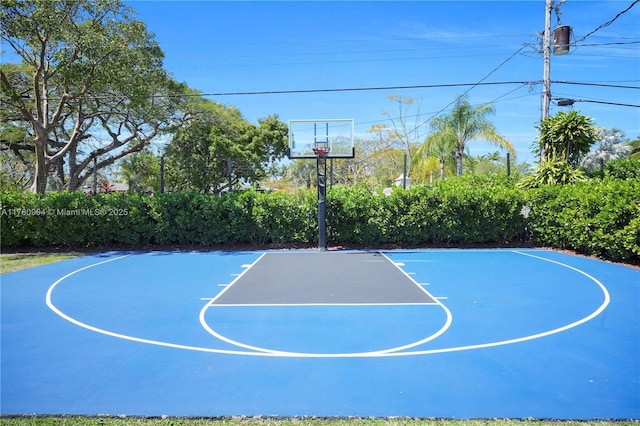 11300 SW 107th Ave, Miami, FL 33176 - view of sport court featuring basketball hoop