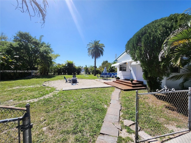 view of yard with fence