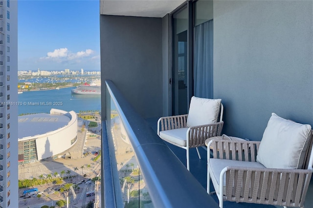 balcony featuring a city view