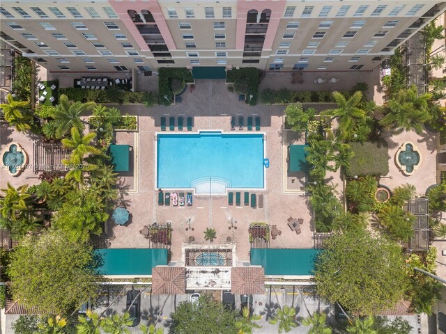 520 SE 5th Ave Unit 1507, Fort Lauderdale, FL 33301 - aerial view of a pool