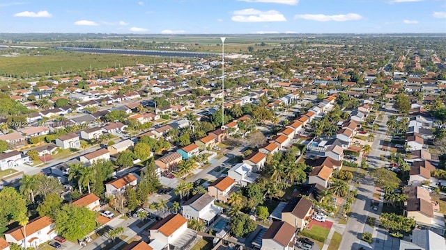 bird's eye view with a residential view