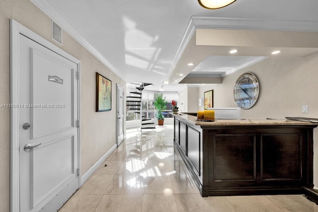 interior space with visible vents, marble finish floor, ornamental molding, recessed lighting, and baseboards