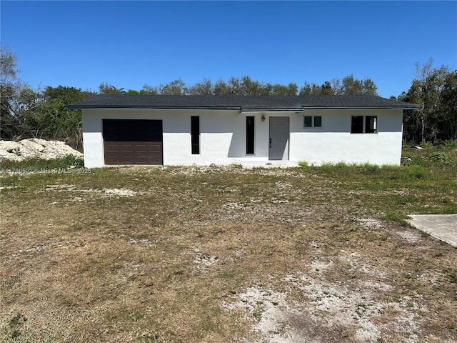 view of front of house with an attached garage