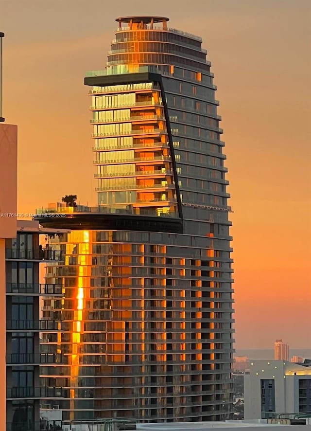 300 Biscayne Blvd Way Unit 3405, Miami, FL 33131 - photo 4