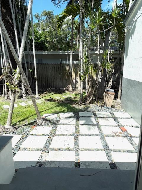 1643 Nethia Dr, Miami, FL 33133 - view of patio